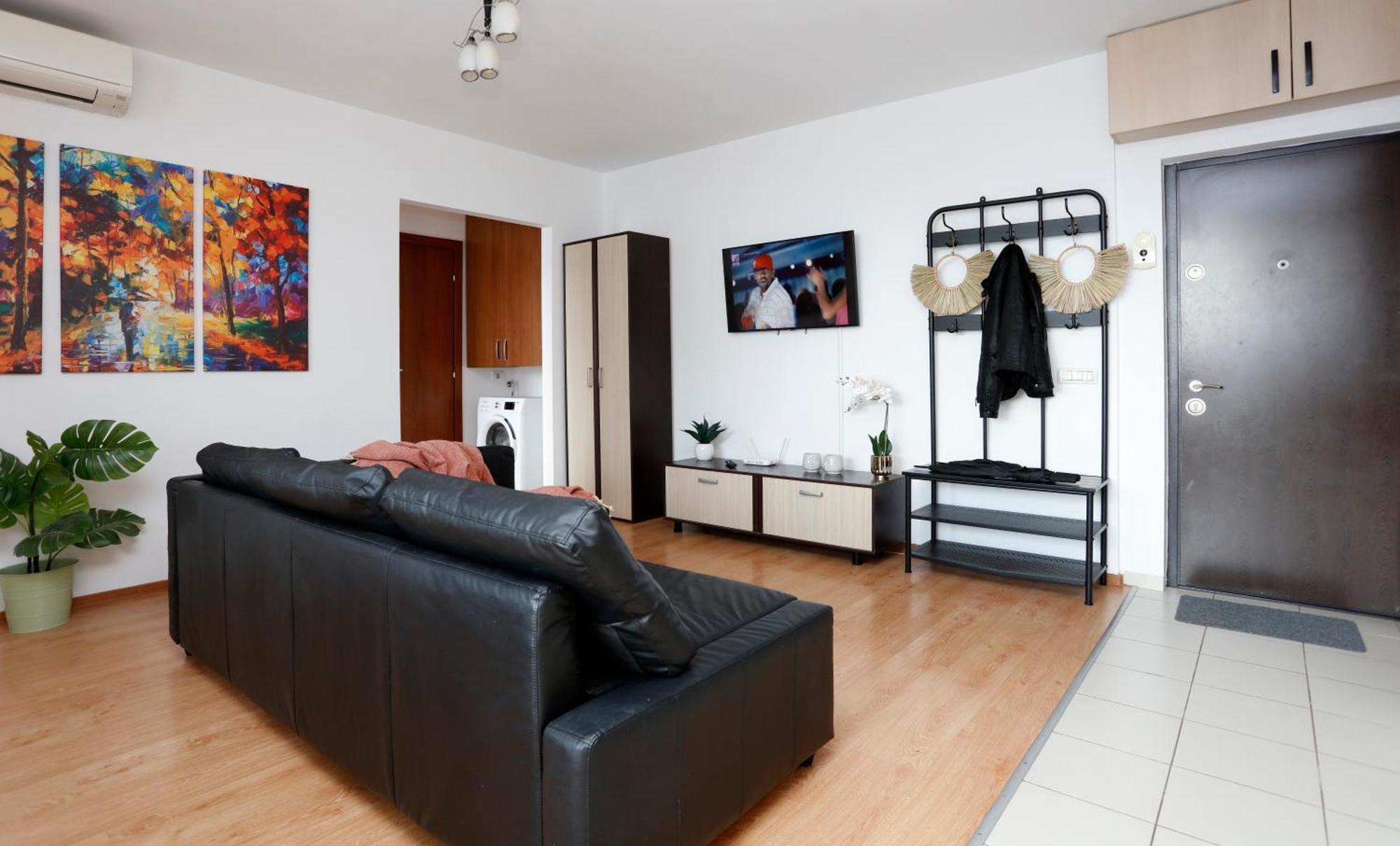 Enchanting Retreat - Historic Old Town - Pet-Friendly Haven - Steps From Unirii Bucharest Exterior photo