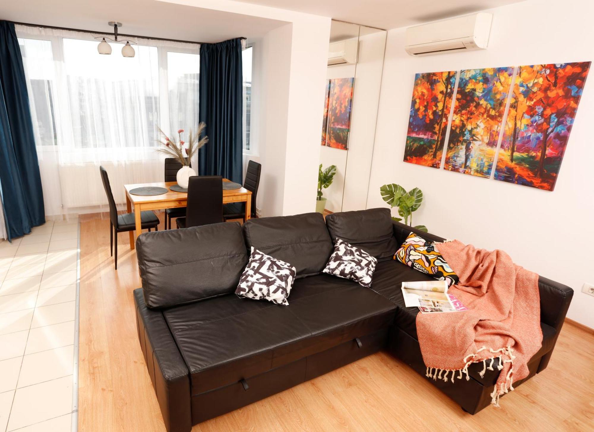 Enchanting Retreat - Historic Old Town - Pet-Friendly Haven - Steps From Unirii Bucharest Exterior photo