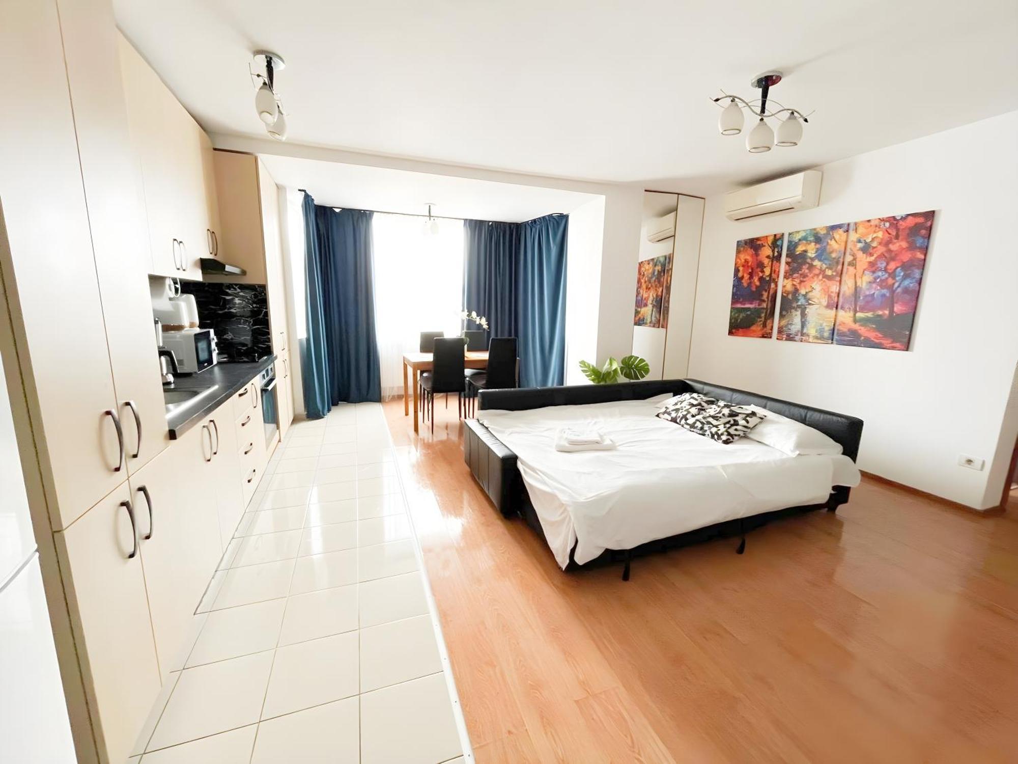 Enchanting Retreat - Historic Old Town - Pet-Friendly Haven - Steps From Unirii Bucharest Exterior photo