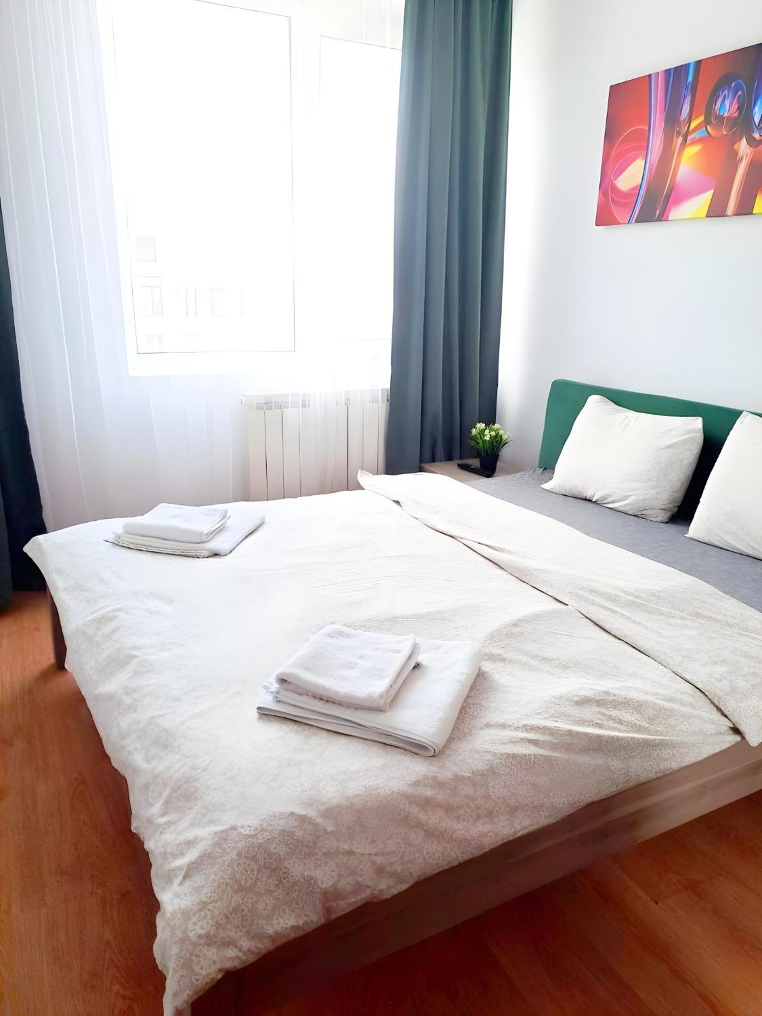 Enchanting Retreat - Historic Old Town - Pet-Friendly Haven - Steps From Unirii Bucharest Exterior photo